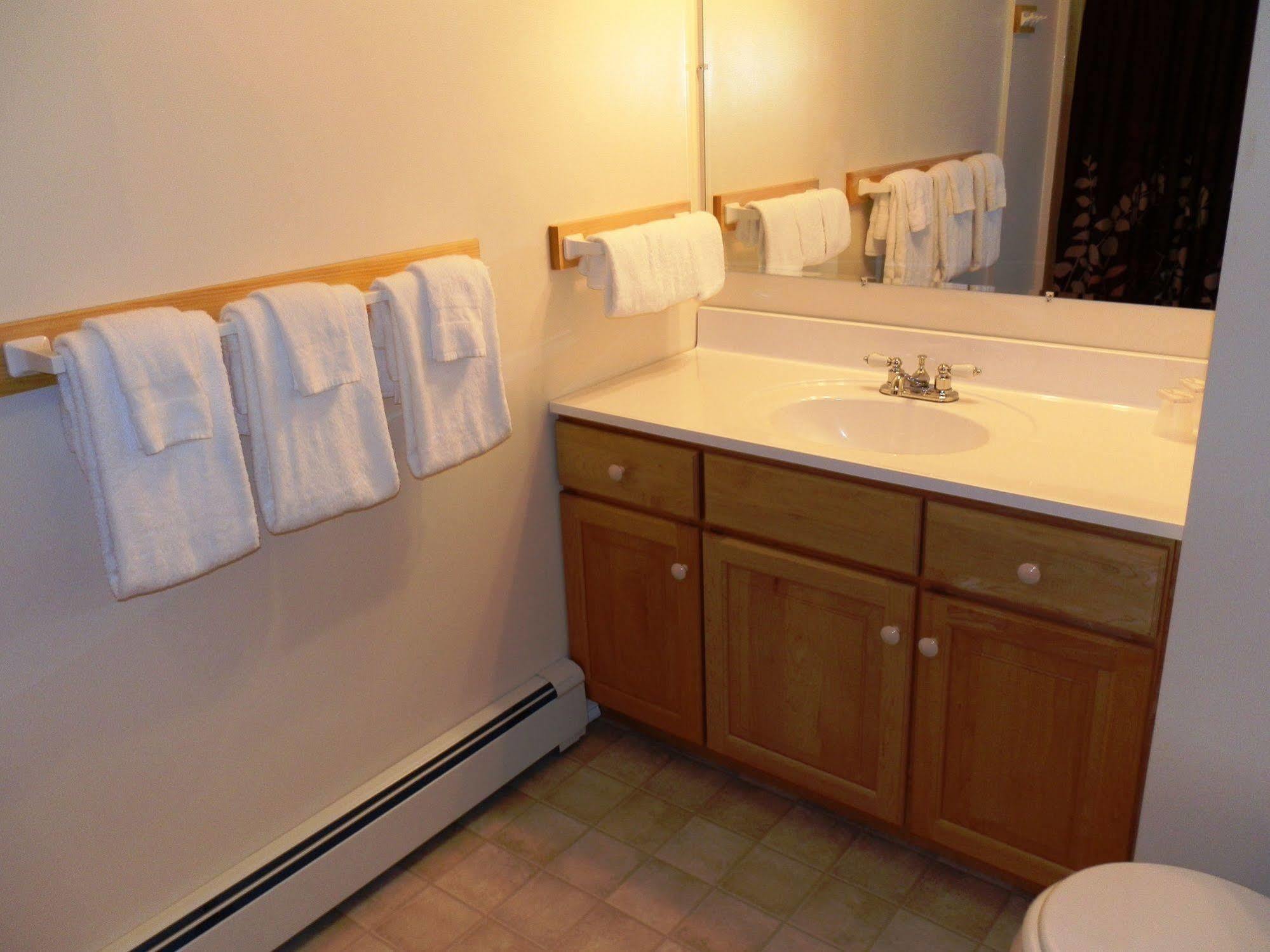 Mountain Sports Inn Killington Bagian luar foto