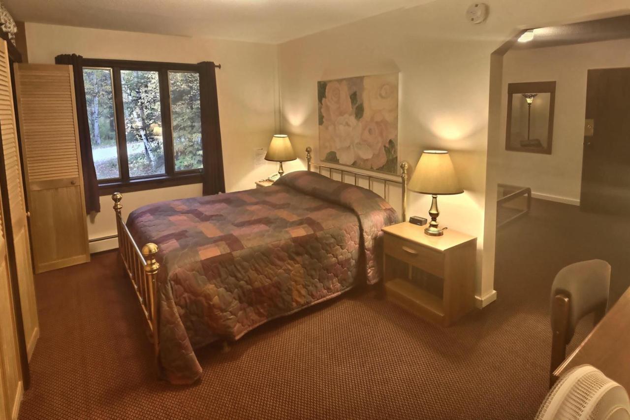 Mountain Sports Inn Killington Bagian luar foto
