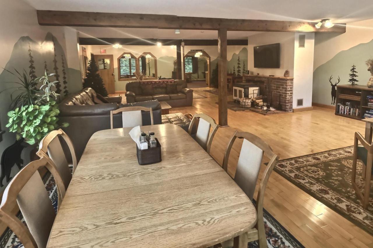 Mountain Sports Inn Killington Bagian luar foto